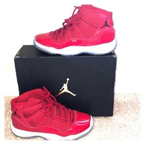 Nike Air Jordan XI 11 Retro BG 378038-623